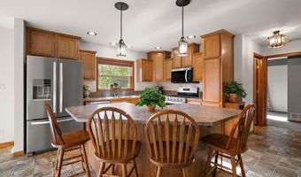 975 41st Ave, Amery, WI 54001