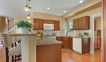40431 N Fairview St, Antioch, IL 60002