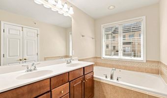 107 HEARTH Ct, Baltimore, MD 21212