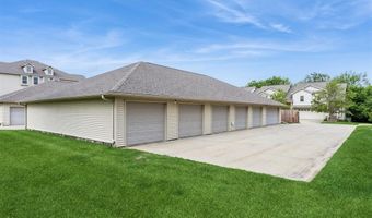 1080 Rachael St 304, North Liberty, IA 52317