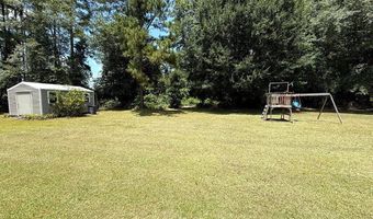 827 Plantation Dr, Adel, GA 31620