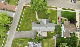 99 Oldfield Ave, Amityville, NY 11701