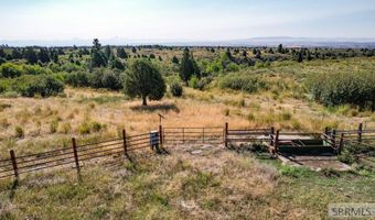 1780 Sadorus Hill Rd, Ashton, ID 83420