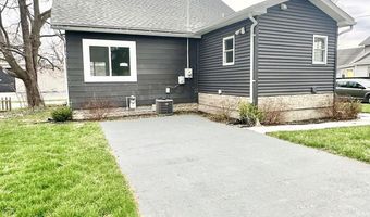 1411 S VanBuren St, Auburn, IN 46706