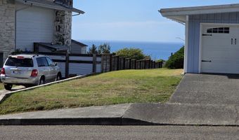 814 PARADISE Ln, Brookings, OR 97415