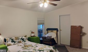 322 PERSIMMON Cir W 322, Dover, DE 19901