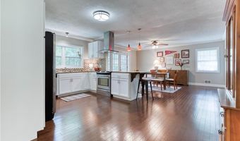 284 Rhodes Dr, Athens, GA 30606