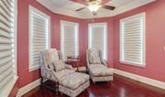 2001 Claudette Ct, Biloxi, MS 39531