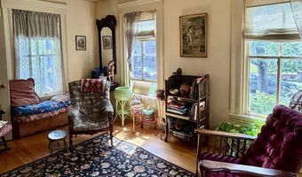 28 Murray St, Burlington, VT 05401