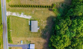 5046 Red House Rd, Appomattox, VA 24522
