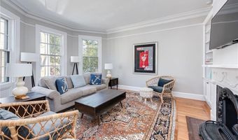 83 John St, Newport, RI 02840