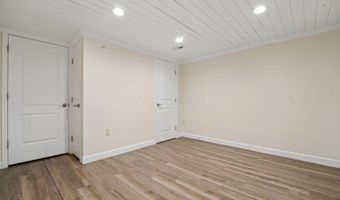 817 Pine Way Dr M1, Columbus, OH 43085