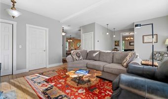 279 North Rd, Hopkinton, RI 02833