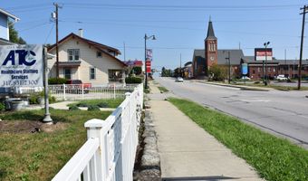 124 S Indiana St, Mooresville, IN 46158