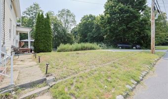45 Angelico St, Johnston, RI 02919