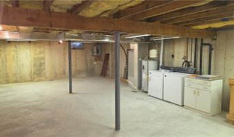 168 Springhouse Rd, Allentown, PA 18104