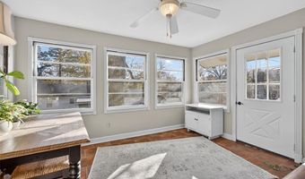 5548 Chestnut St, Augusta, MO 63332