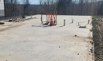 2500 Coal Mine Rd, Bloomfield, IN 47424