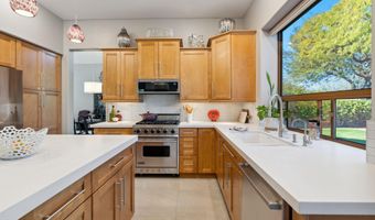 5124 E WINDSTONE Trl, Cave Creek, AZ 85331