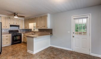 118 Hawkins Farm Ln, Ball Ground, GA 30107