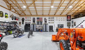 1372 N 150 Rd, Baldwin City, KS 66006