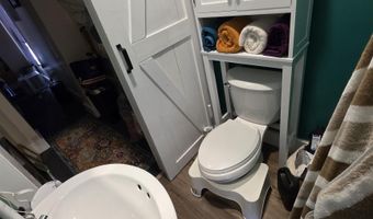 47 Granite St, Barre, VT 05641