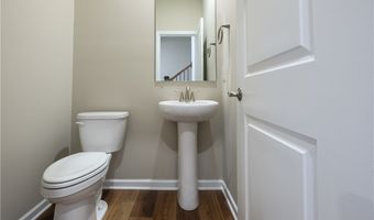 950-5 Memory Ln, Aurora, OH 44202