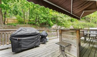 17 Boyle Ave, Cumberland, RI 02864