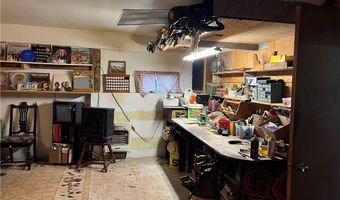 5123 4th Ave, Andover, OH 44003