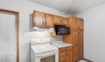 549 N Gilbert St, Ada, OH 45810