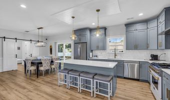 400 Anchor Ave, Beachwood, NJ 08722
