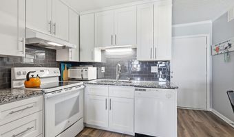 2008 Fort Macon Rd E I-15, Atlantic Beach, NC 28512