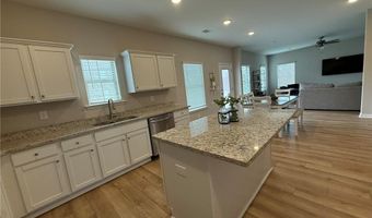 1442 CRESCENT Blvd, Auburn, AL 36830