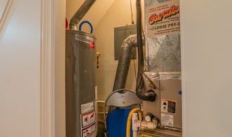 81 Park Ave 605, Danbury, CT 06810