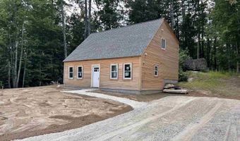 92 Long Shores Dr, Barrington, NH 03825
