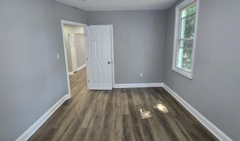 405 34TH St SE 4, Washington, DC 20019