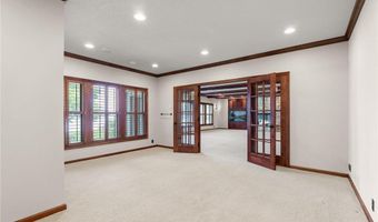 1505 Edgewater Ave, Arden Hills, MN 55112