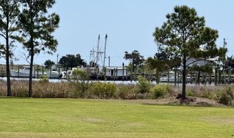 459 Shell Rd, Atlantic, NC 28511