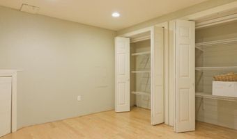 316 Waseca Ave, Barrington, RI 02806