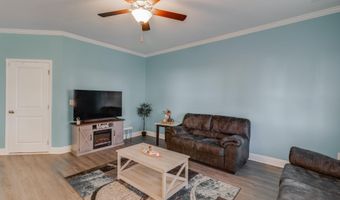 319 Ballfield Rd, Camden, SC 29020