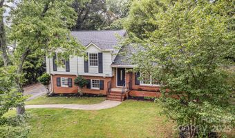 6422 Idlebrook Dr, Charlotte, NC 28212