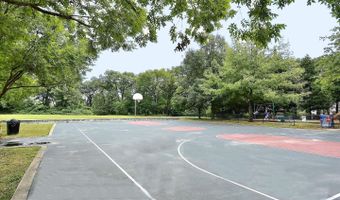 4500 35TH Rd N, Arlington, VA 22207