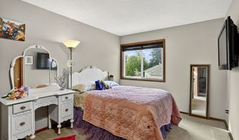 6656 SW 162ND Dr, Beaverton, OR 97007