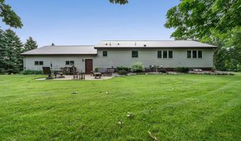 4700 Rural Oaks Dr SE, Alexandria, MN 56308