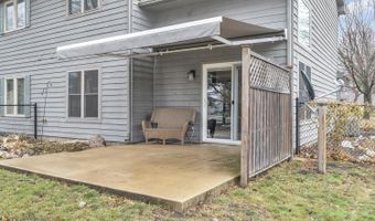 352 Emerald Dr, Arnolds Park, IA 51331