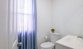 922 PEAR St, Reading, PA 19601