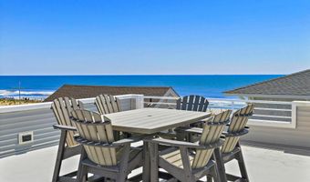 10 11TH St, Beach Haven, NJ 08008