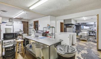 2447 Military Ave, Baxter Springs, KS 66713