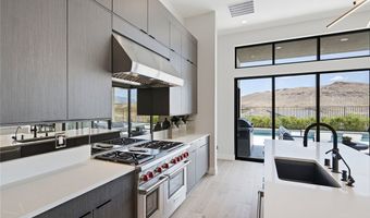 11233 Desert Heights Ave, Las Vegas, NV 89135