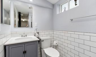 711 MONROE Ave, Cheyenne, WY 82001